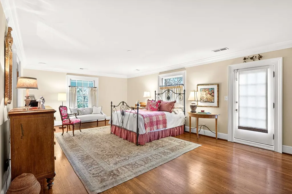 3519 Woodmont Boulevard Nashville TN 37215