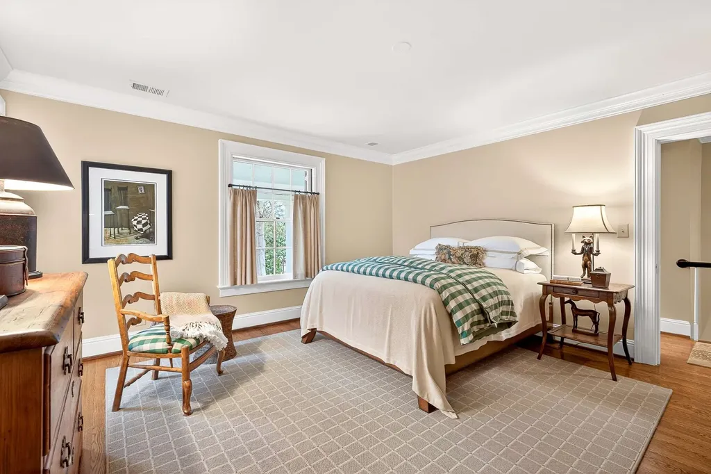 3519 Woodmont Boulevard Nashville TN 37215