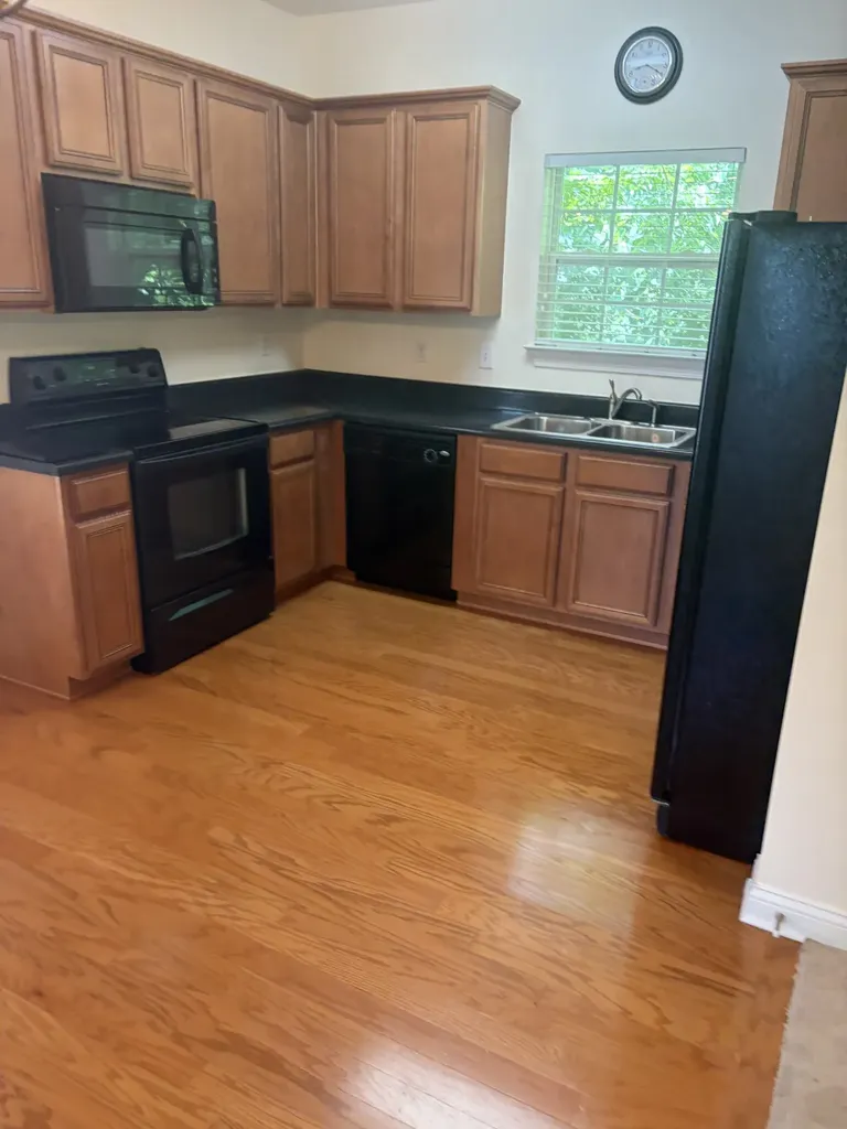 6952 Highway 70, S Nashville TN 37221