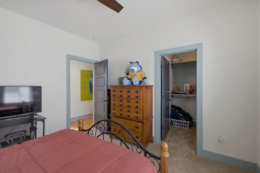 934B Spain Avenue Nashville TN 37216