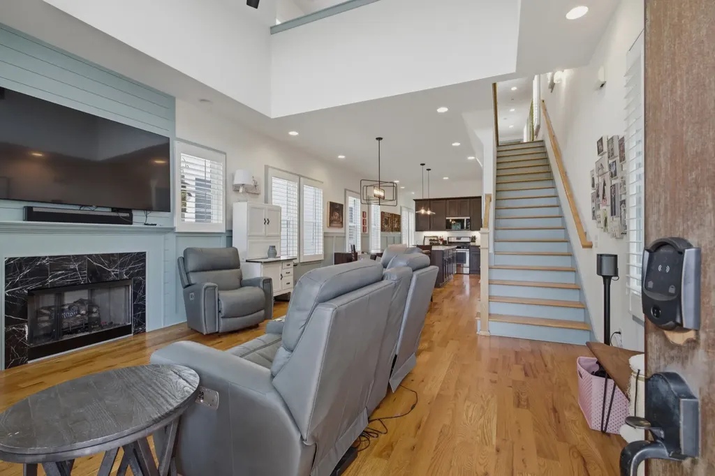 934B Spain Avenue Nashville TN 37216