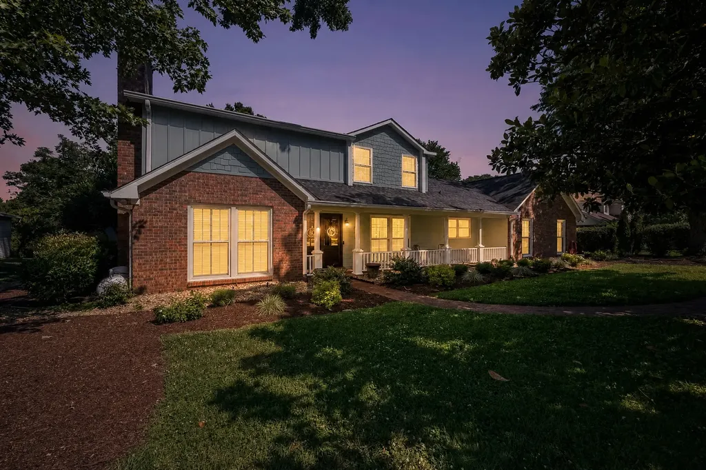 2240 Racquet Club Drive Murfreesboro TN 37128