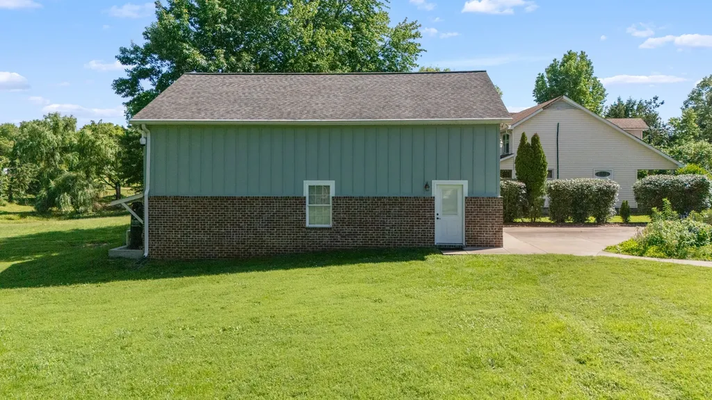 2240 Racquet Club Drive Murfreesboro TN 37128