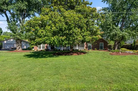 2240 Racquet Club Drive Murfreesboro TN 37128