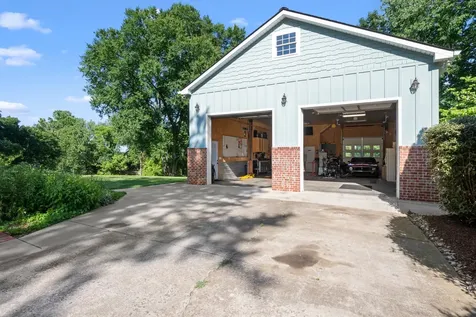 2240 Racquet Club Drive Murfreesboro TN 37128