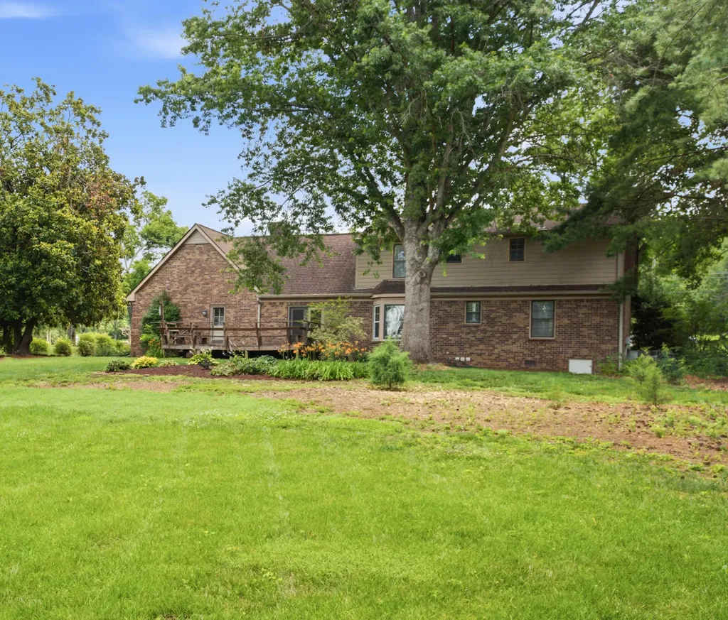 1207 Arrowhead Drive Brentwood TN 37027