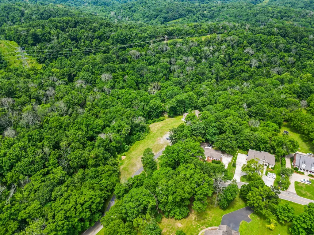 500 Moncrief Avenue Goodlettsville TN 37072