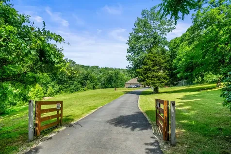 500 Moncrief Avenue Goodlettsville TN 37072