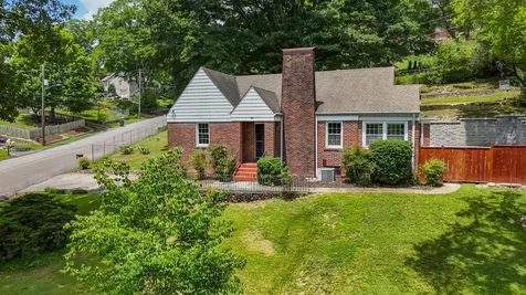 201 N Seminole Drive Chattanooga TN 37411
