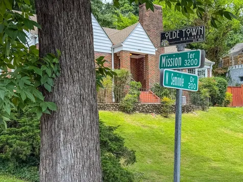 201 N Seminole Drive Chattanooga TN 37411