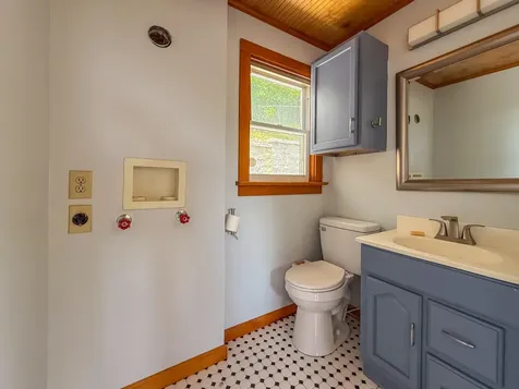 201 N Seminole Drive Chattanooga TN 37411