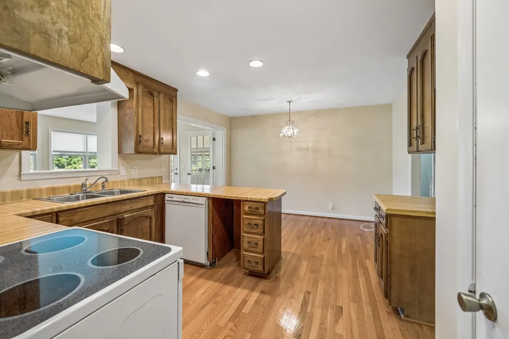 2272 Osburn Road Arrington TN 37014