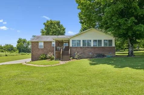 2272 Osburn Road Arrington TN 37014