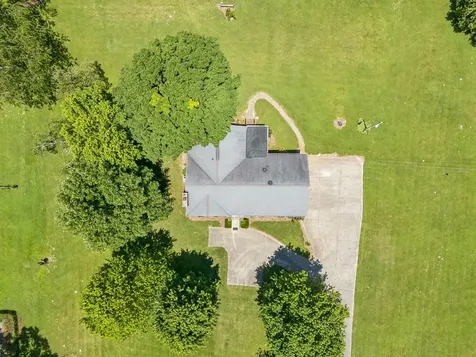 2272 Osburn Road Arrington TN 37014