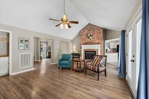 3549 Thomasville Road Chapmansboro TN 37035