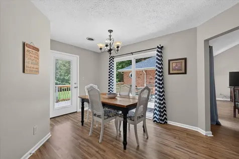 3549 Thomasville Road Chapmansboro TN 37035
