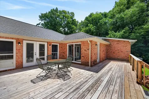 3549 Thomasville Road Chapmansboro TN 37035