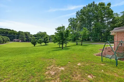 3549 Thomasville Road Chapmansboro TN 37035
