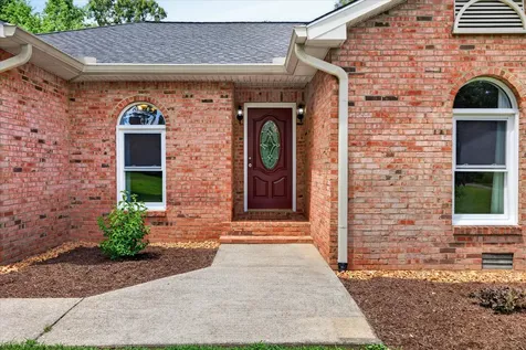 3549 Thomasville Road Chapmansboro TN 37035
