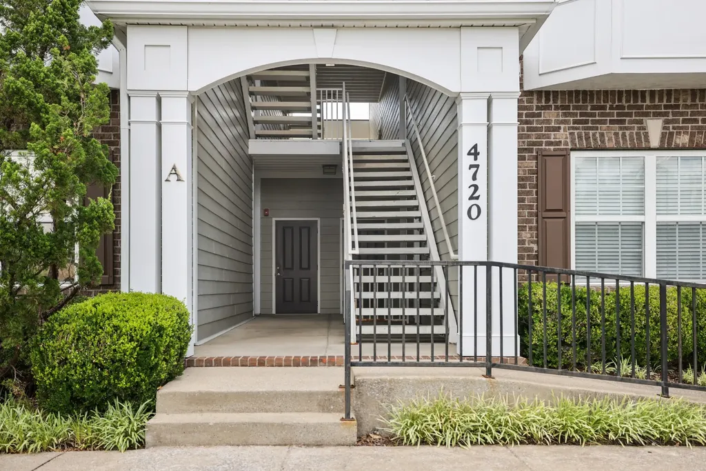 4720 Brighton Village Drive Nashville TN 37211