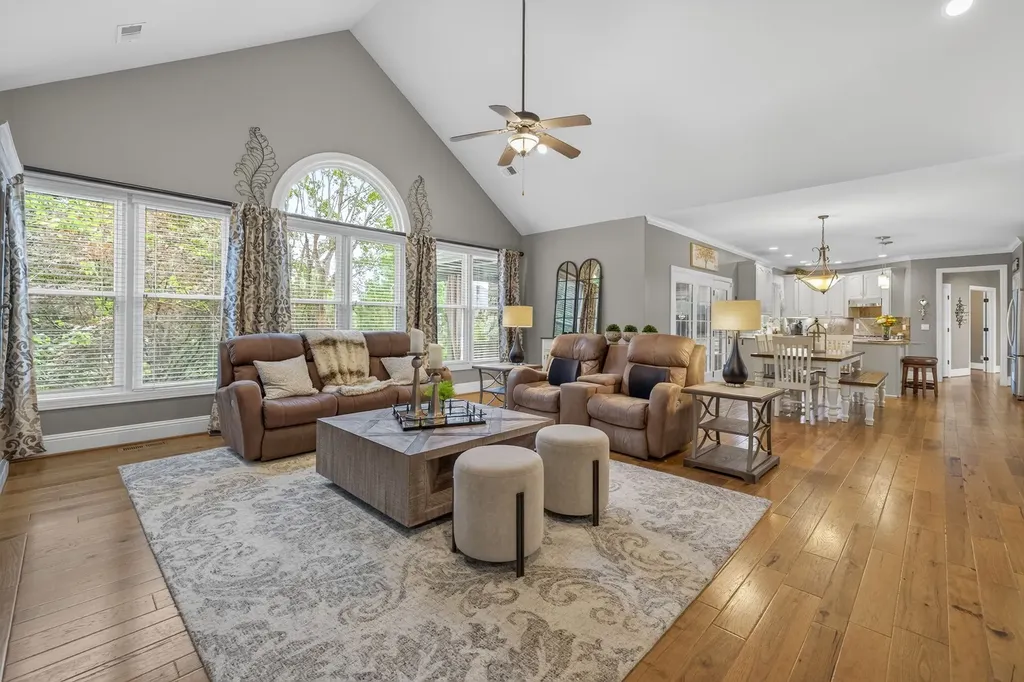 9110 Concord Hunt Circle Brentwood TN 37027