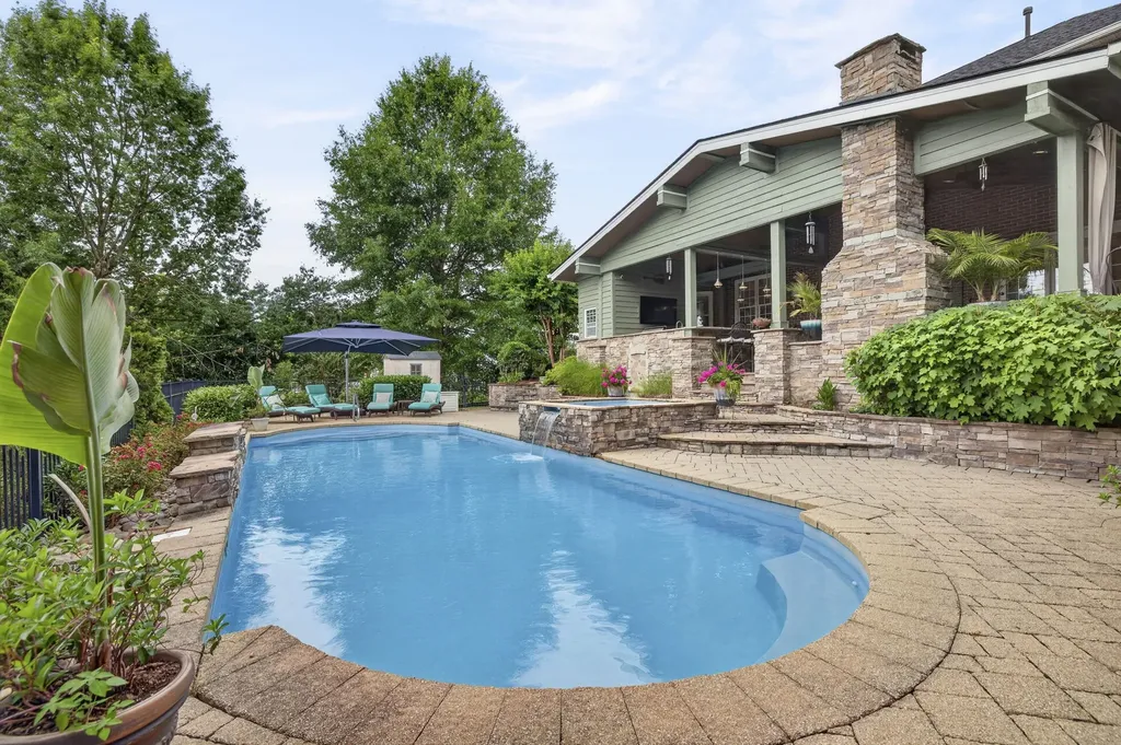 9110 Concord Hunt Circle Brentwood TN 37027