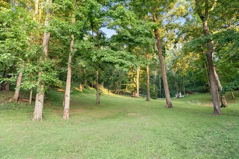 5360 Hillsboro Pike Nashville TN 37215