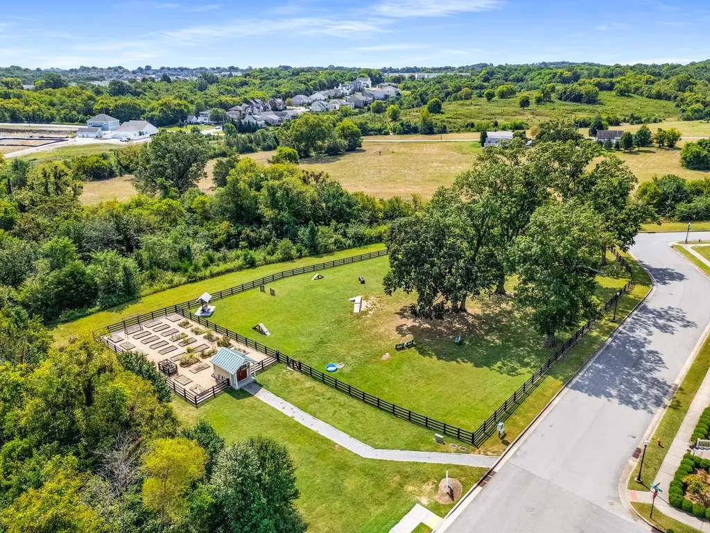 828 Goswell Drive Nolensville TN 37135