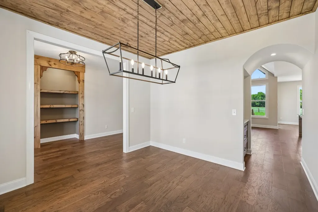 1181 Unionville Deason Road Shelbyville TN 37160