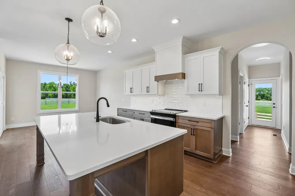 1181 Unionville Deason Road Shelbyville TN 37160