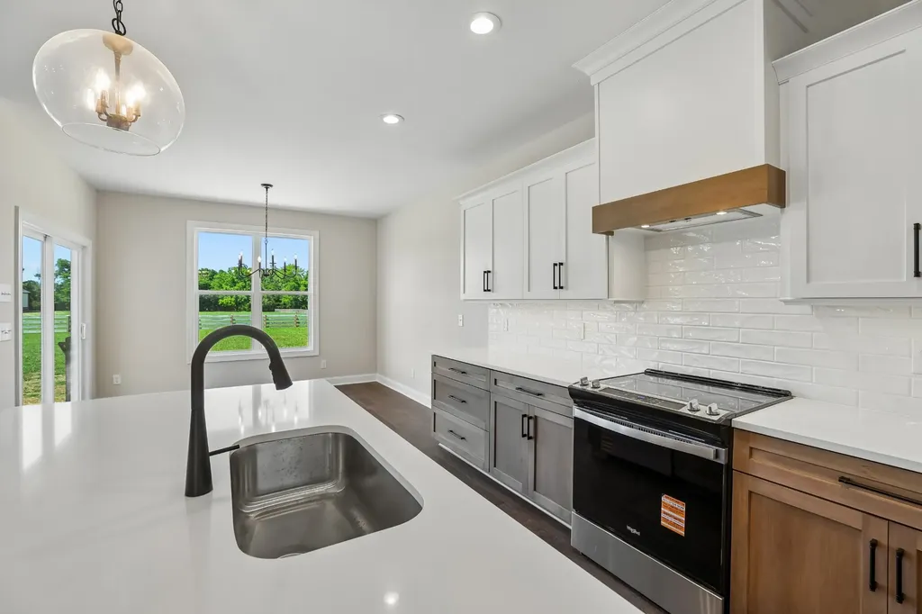 1181 Unionville Deason Road Shelbyville TN 37160