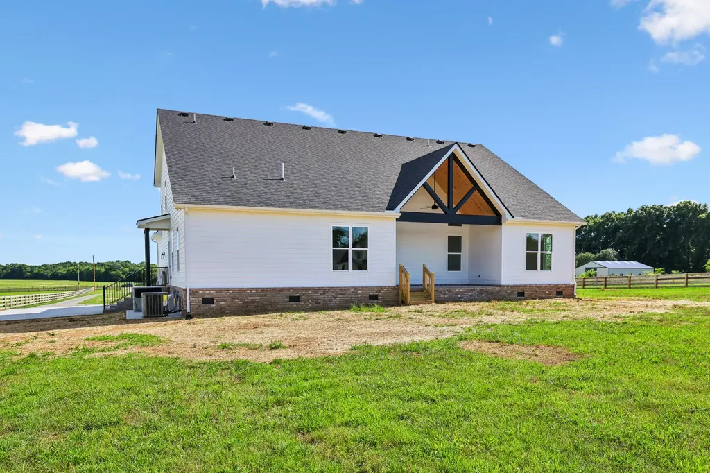 1181 Unionville Deason Road Shelbyville TN 37160