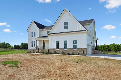 1181 Unionville Deason Road Shelbyville TN 37160