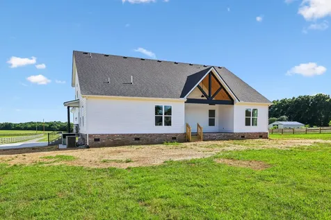 1181 Unionville Deason Road Shelbyville TN 37160