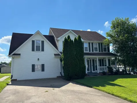 3321 Greenspoint Drive Clarksville TN 37042