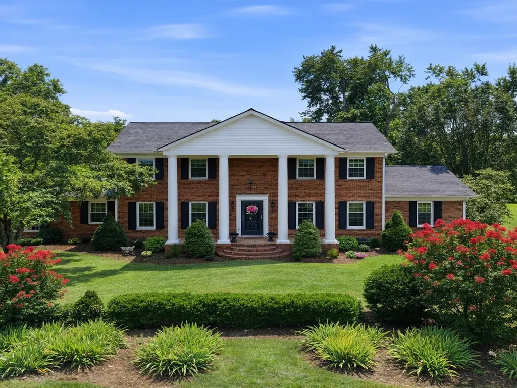 1004 Longview Drive Hendersonville TN 37075