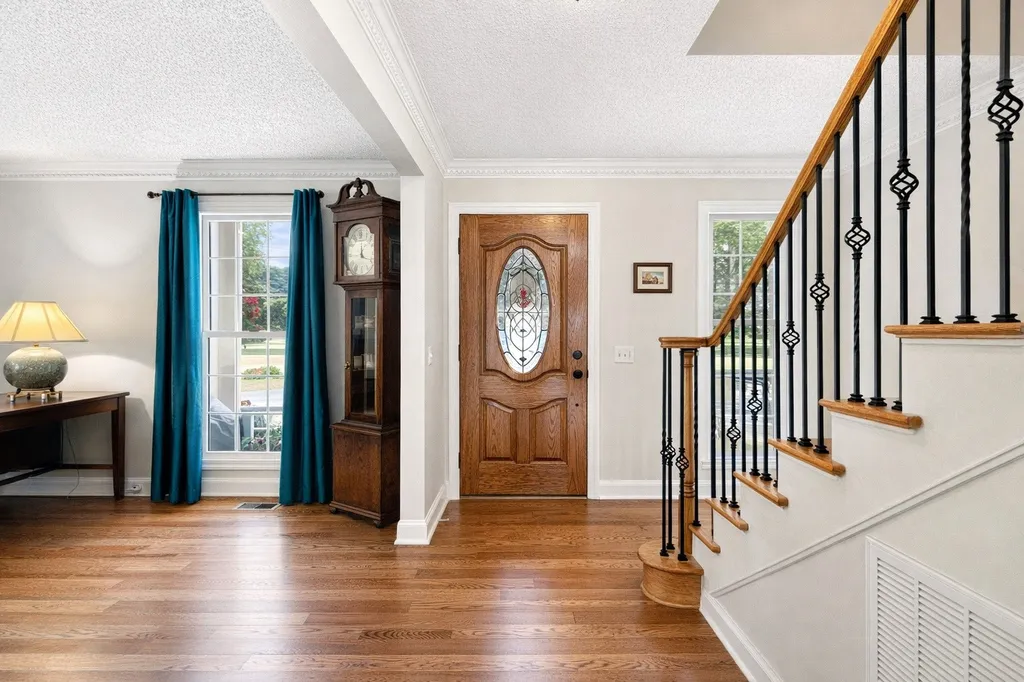 1004 Longview Drive Hendersonville TN 37075