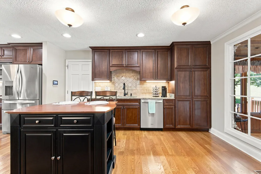 1004 Longview Drive Hendersonville TN 37075