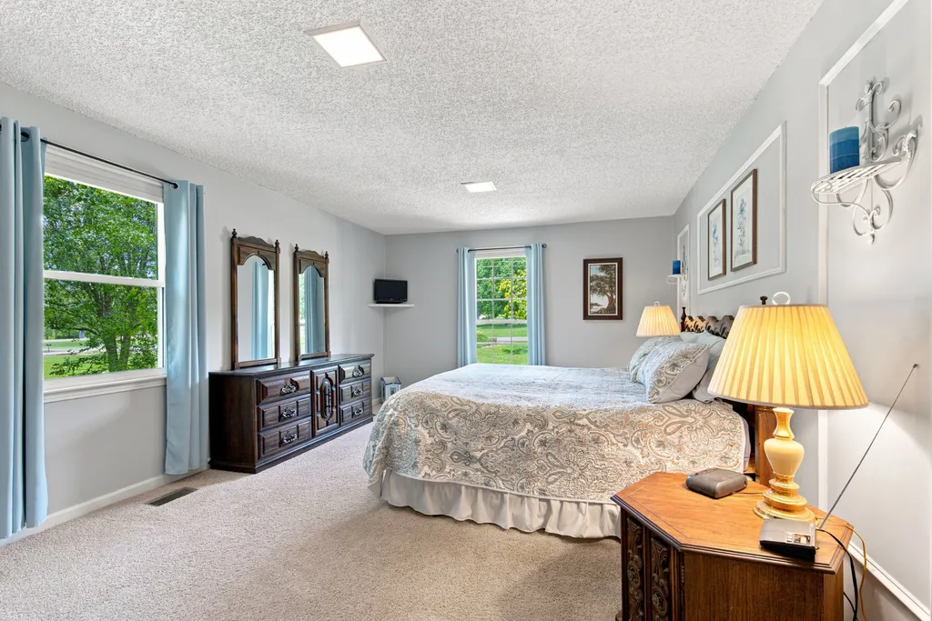 1004 Longview Drive Hendersonville TN 37075