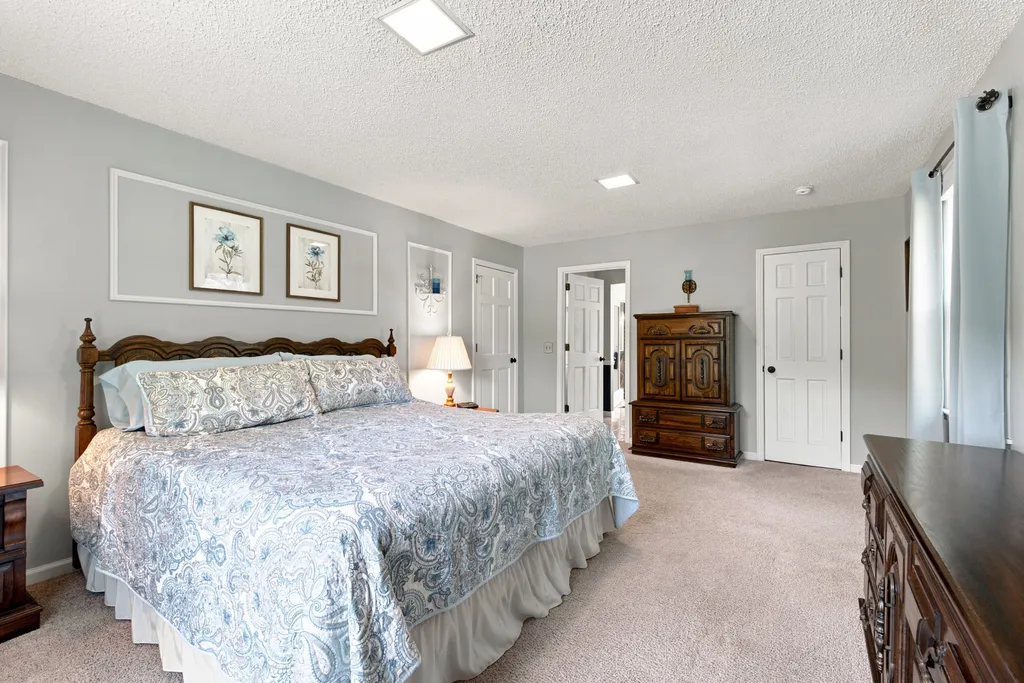 1004 Longview Drive Hendersonville TN 37075