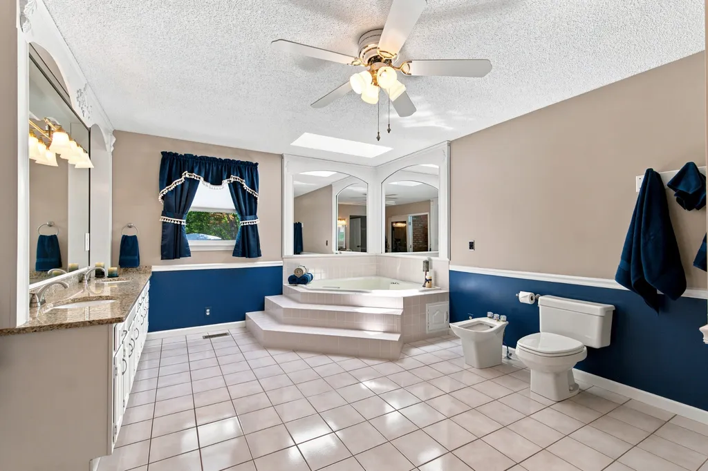 1004 Longview Drive Hendersonville TN 37075