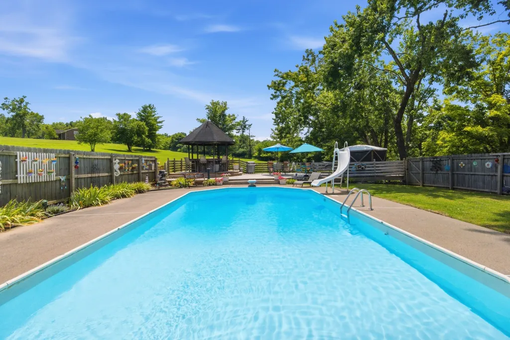 1004 Longview Drive Hendersonville TN 37075