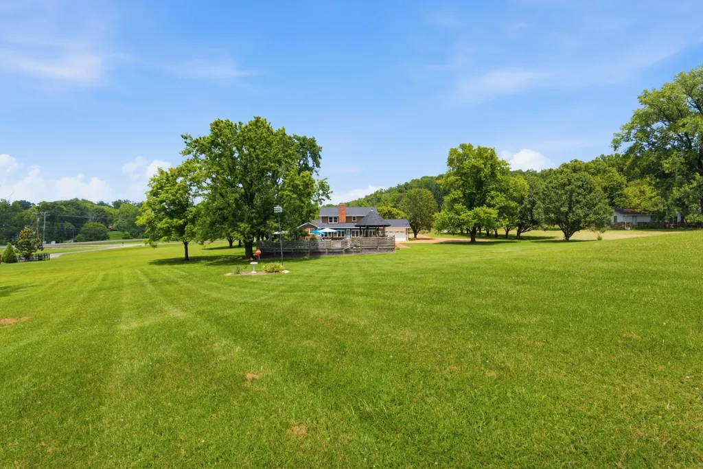 1004 Longview Drive Hendersonville TN 37075