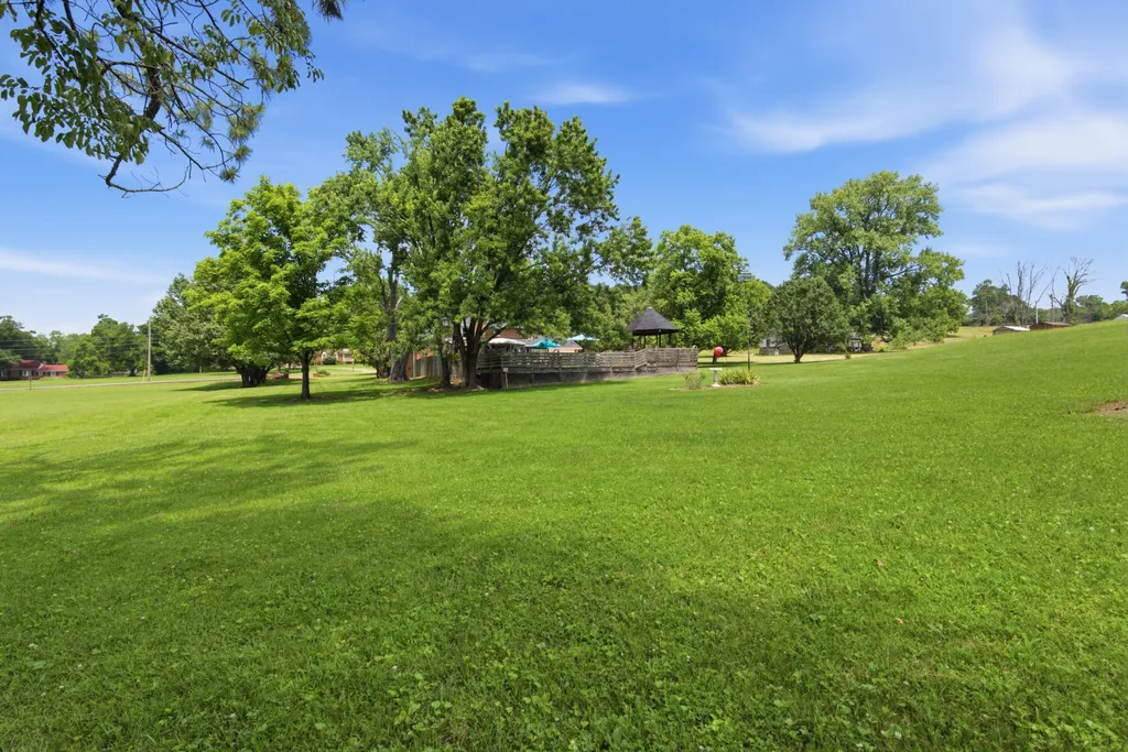 1004 Longview Drive Hendersonville TN 37075