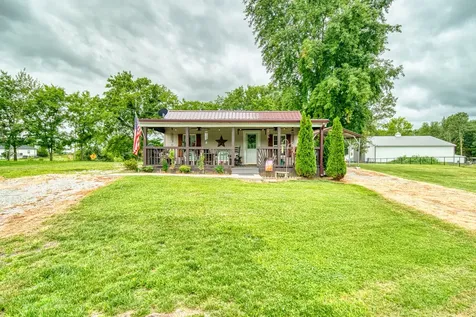 3389 Jefferson Davis Highway, W Elkton KY 42220