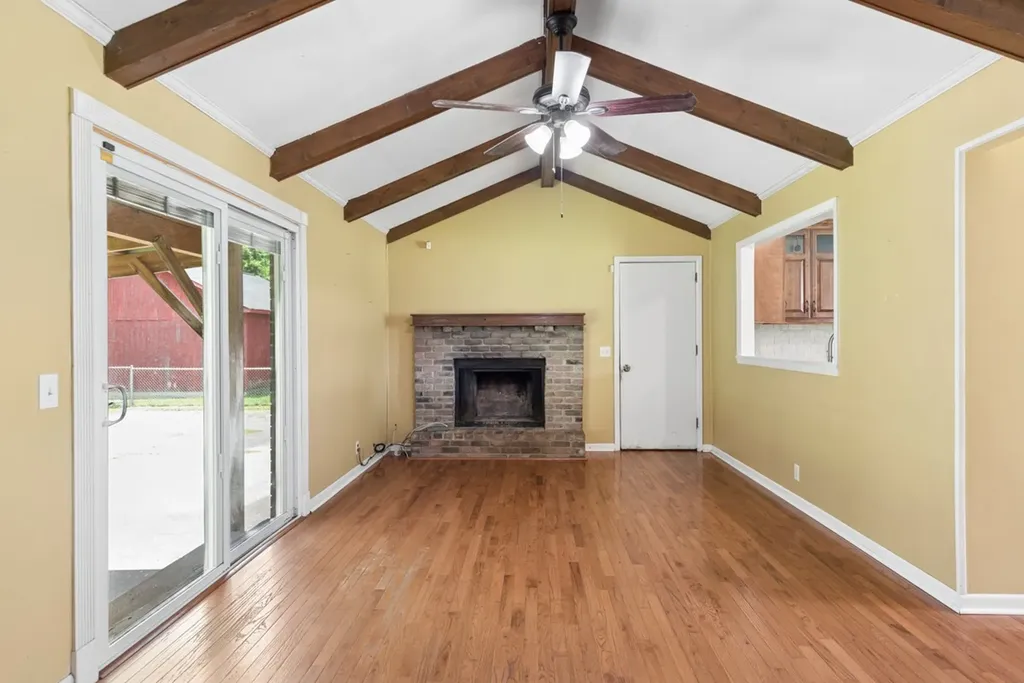 121 Bostring Drive Hendersonville TN 37075