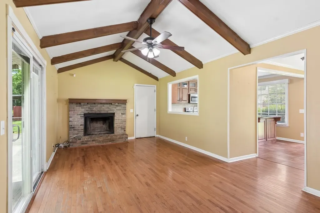 121 Bostring Drive Hendersonville TN 37075