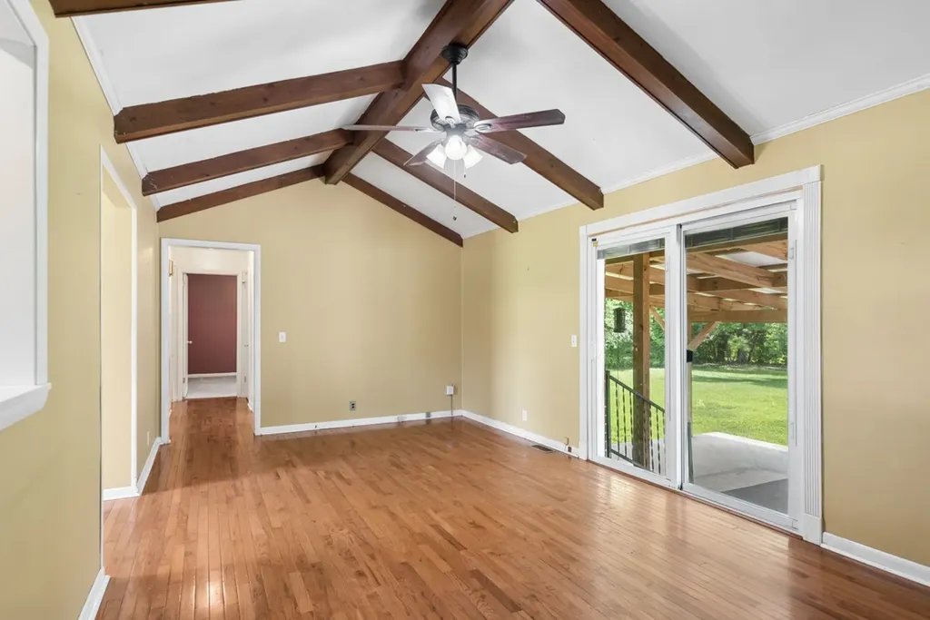 121 Bostring Drive Hendersonville TN 37075