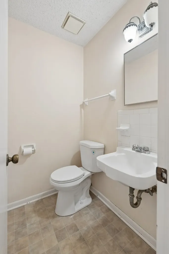 121 Bostring Drive Hendersonville TN 37075