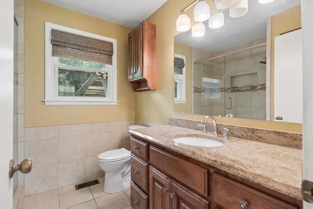 121 Bostring Drive Hendersonville TN 37075